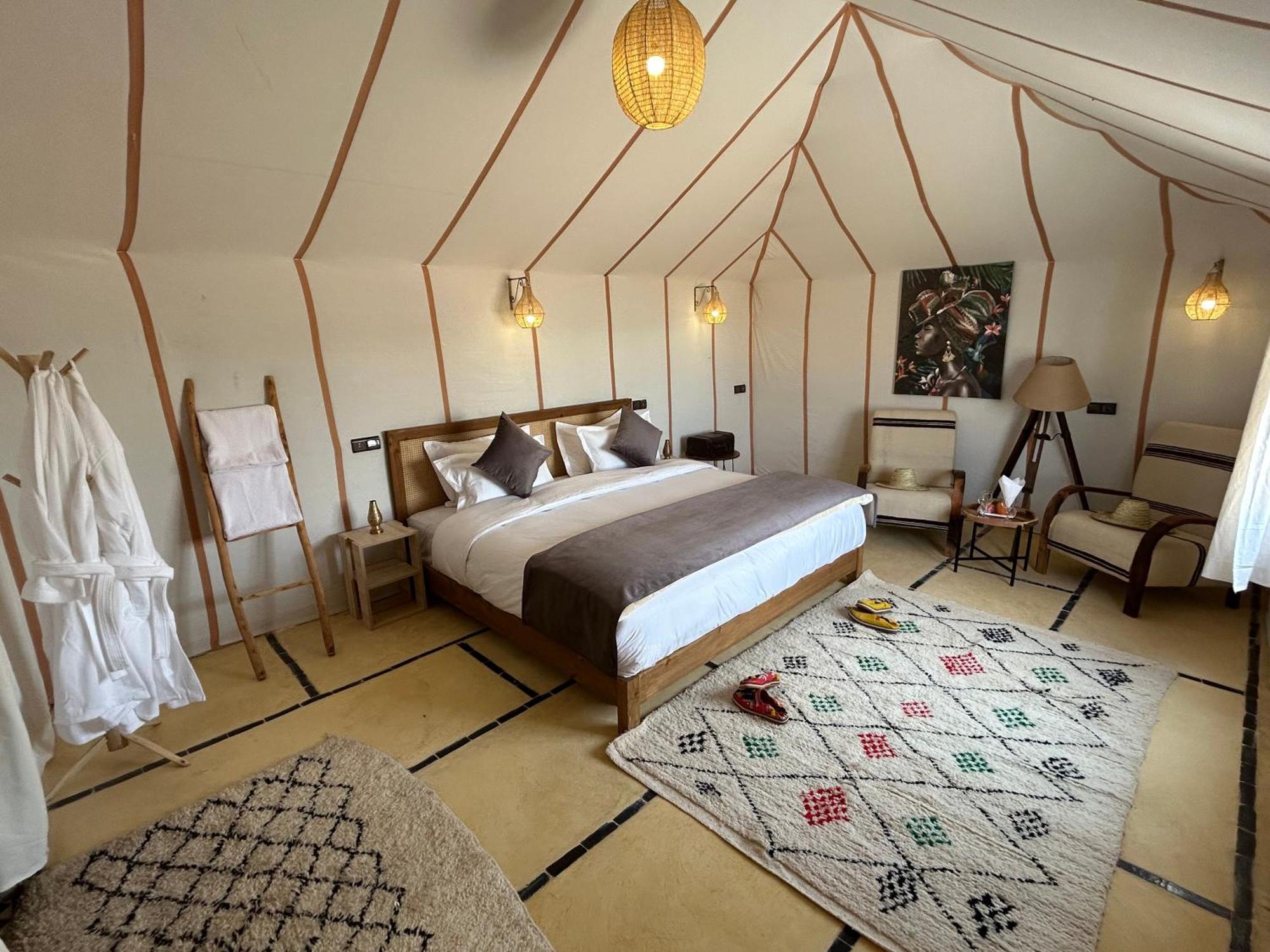 Desert Luxury Camp เมอร์ซูกา ภายนอก รูปภาพ