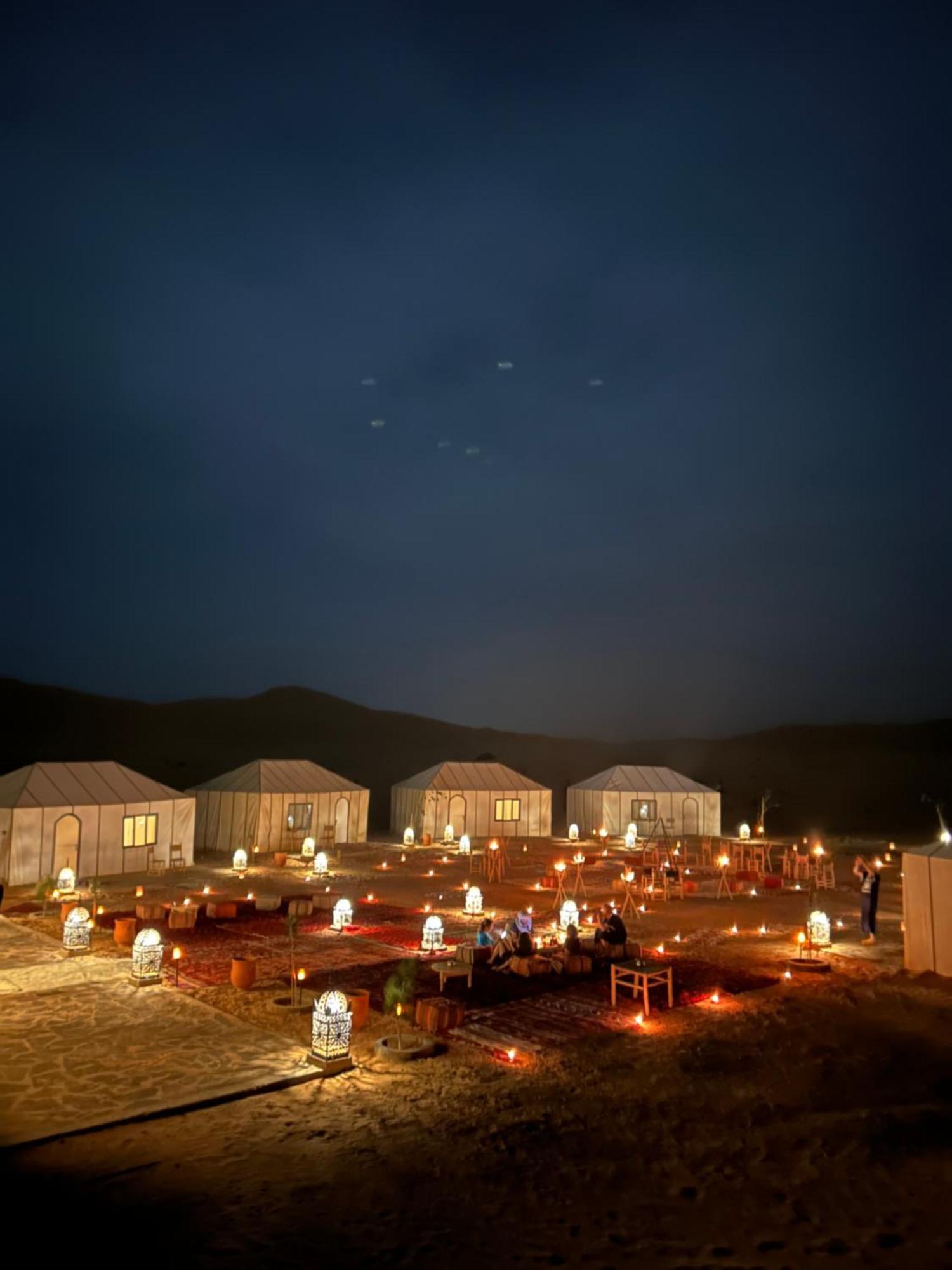 Desert Luxury Camp เมอร์ซูกา ภายนอก รูปภาพ